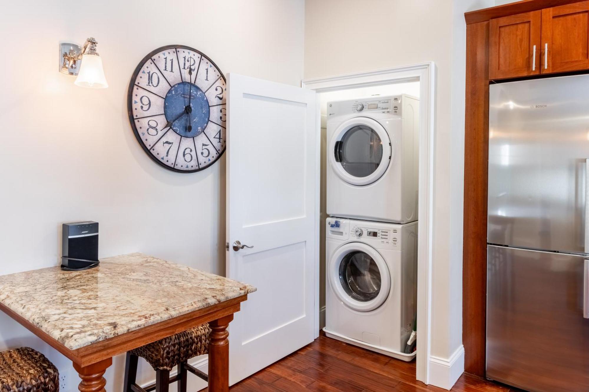 The Newport Lofts - 548 Thames Street Apartment ภายนอก รูปภาพ